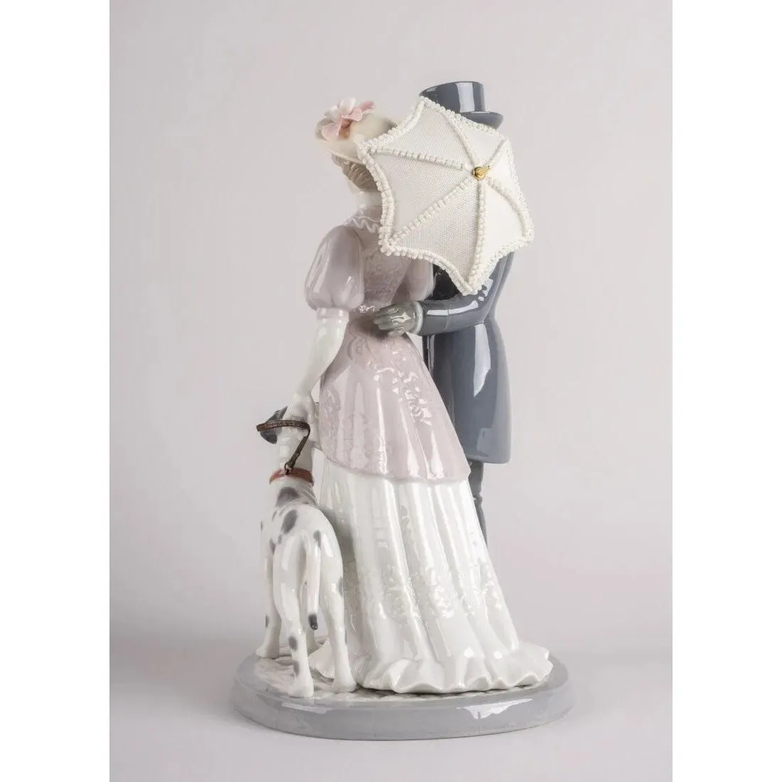 A Romantic Stroll (Lladro Special Order)