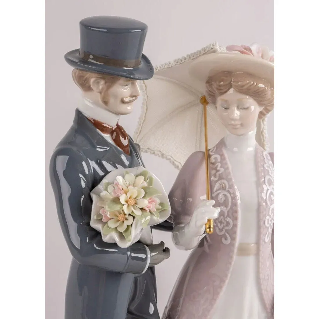 A Romantic Stroll (Lladro Special Order)