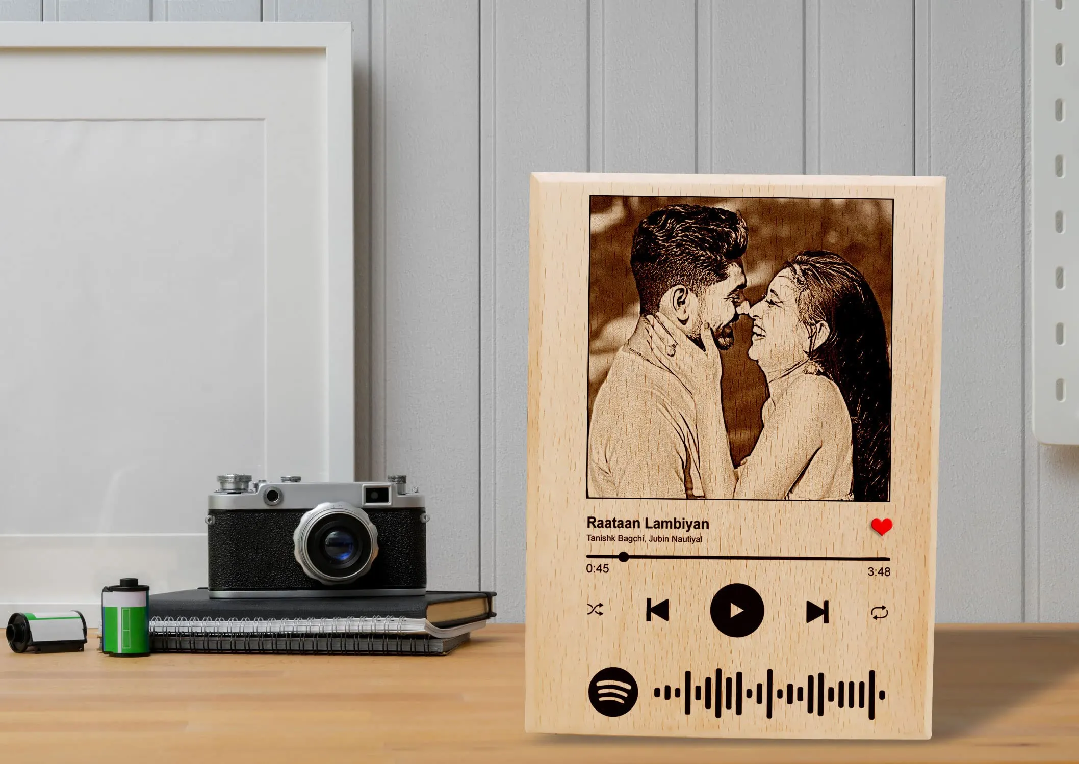 Incredible Gifts India Wooden Personalized Spotify Photo Frame for Couple or Friends (5x4 in, Wood), Tabletop