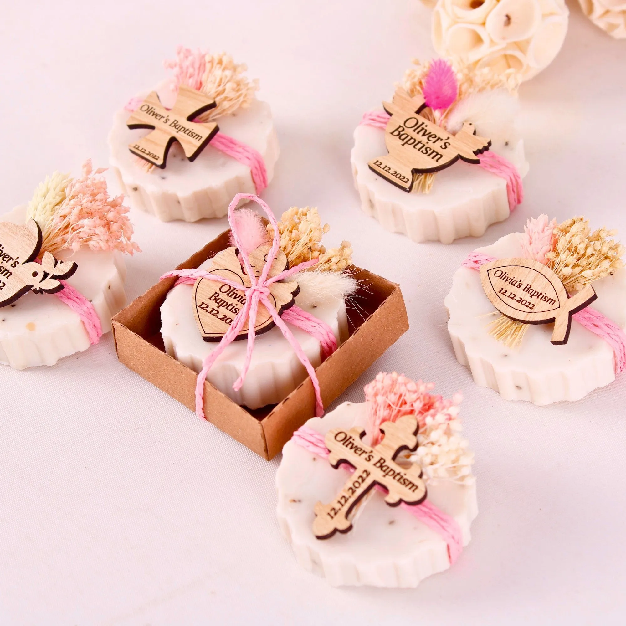 Personalized Handmade Scented Soap Favors, Baptism Gifts for Girls, Communion Favors for Guests, Christening Favors