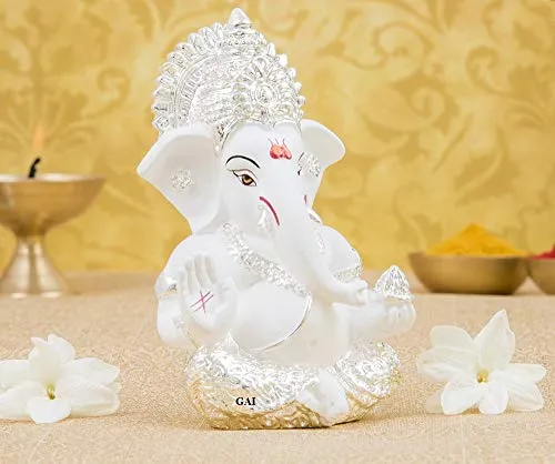 Silver Plated Lord Ganesha Idol for Car Dashboard (Size: 3.5 x 2 inch)