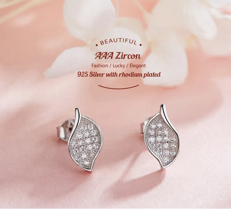 Sterling silver cute little leaf earring