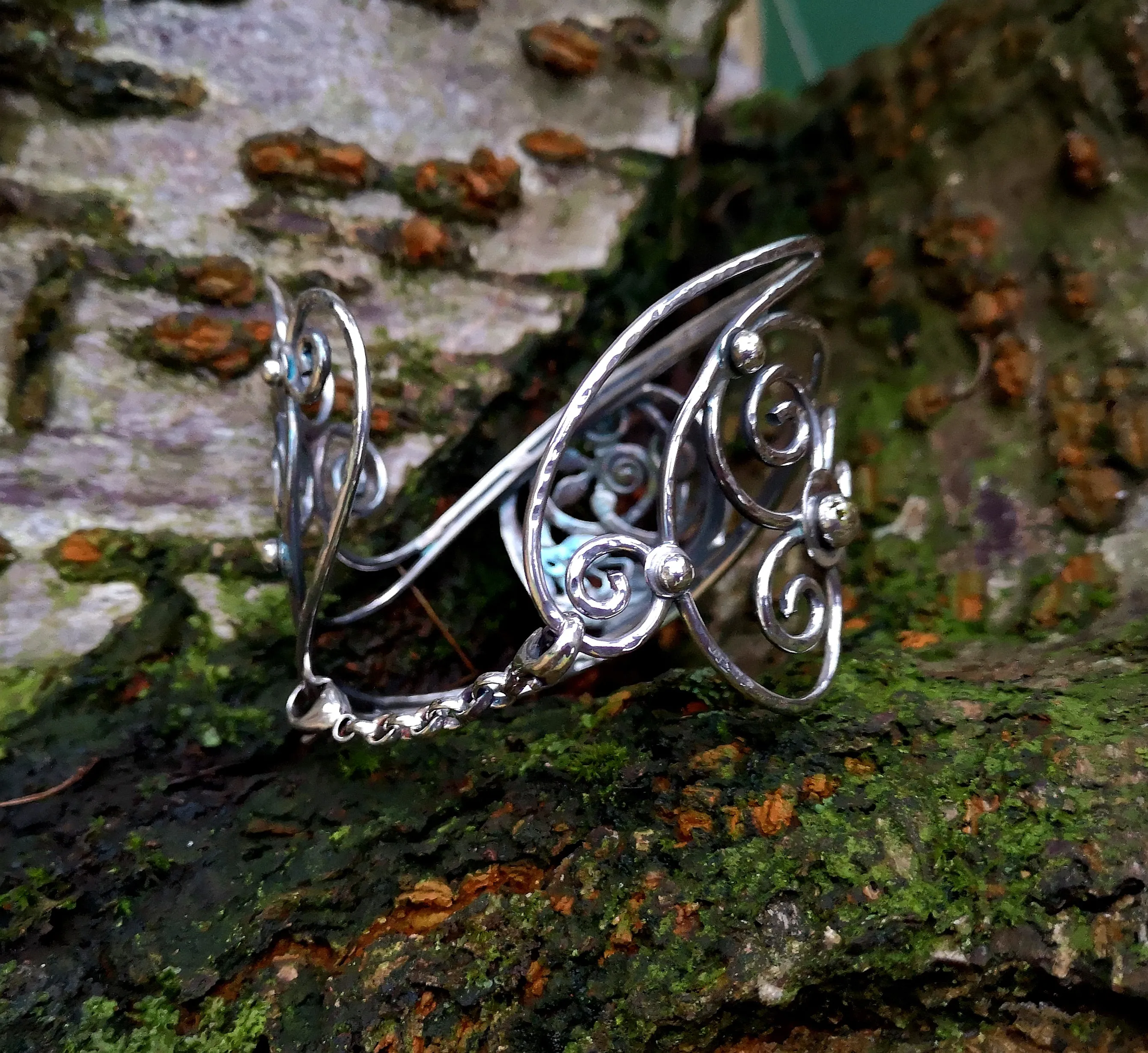 Sterling Sliver Children of Lir Four Swan Bangle