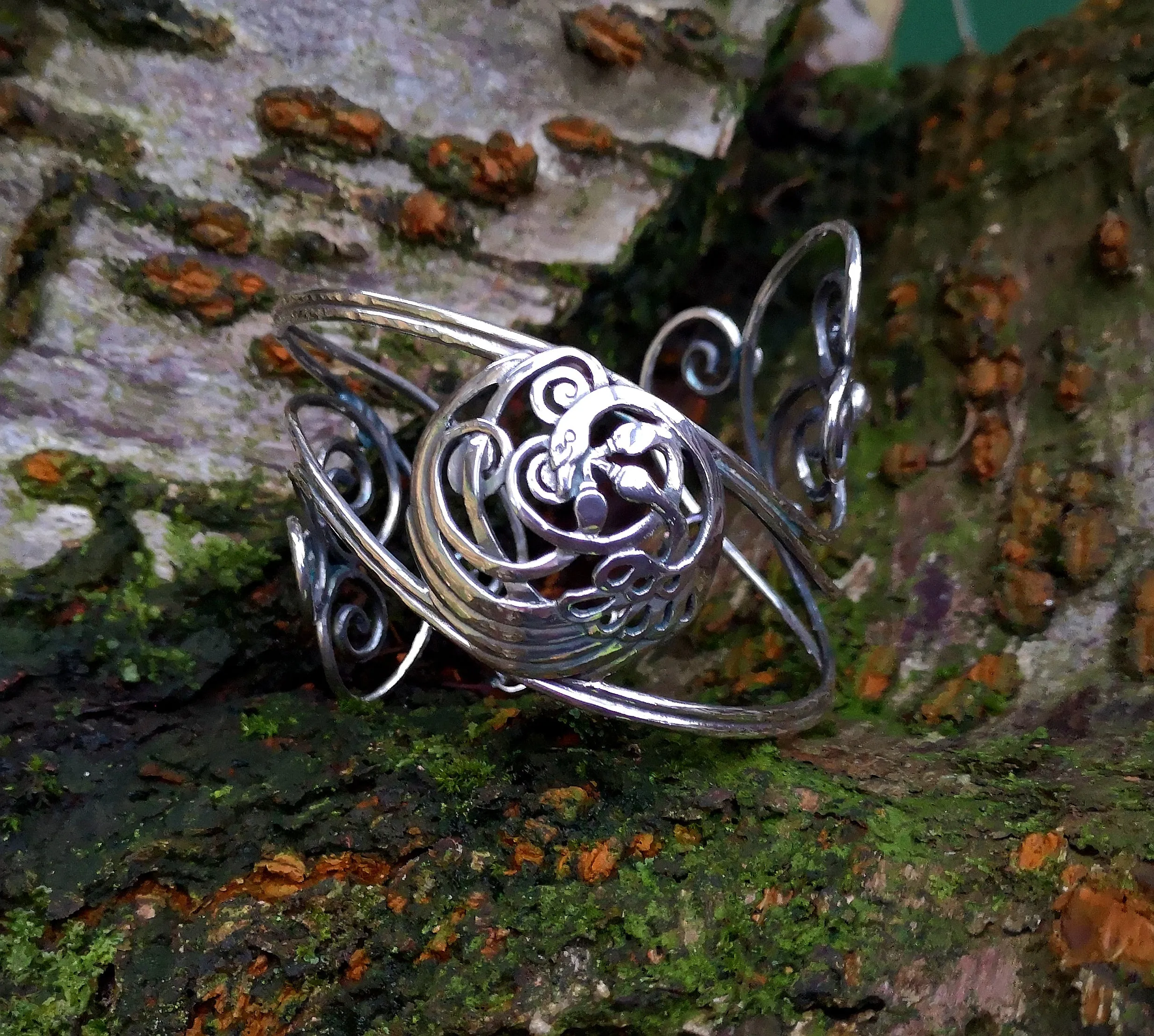 Sterling Sliver Children of Lir Four Swan Bangle